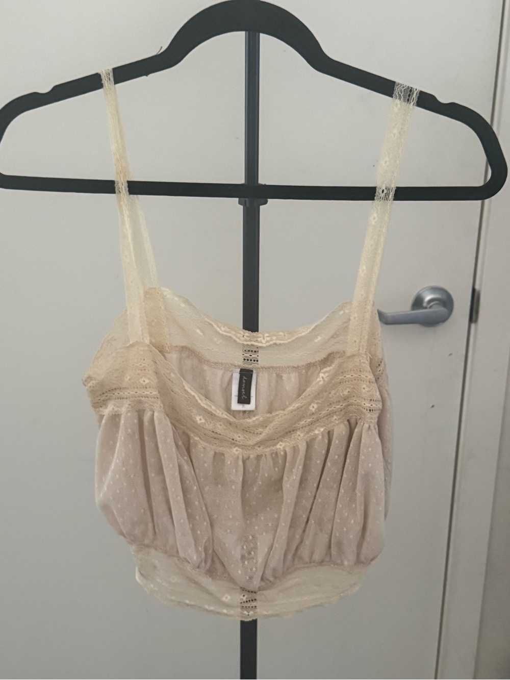 Converse Cream Lace-Trim Cropped Camisole